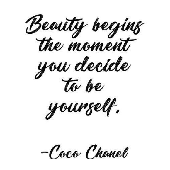 ⭐️GET TO KNOW ME YALL⭐️ POSHMARK AMBASSADOR II STATUS⭐️PUT A FACE TO MY CLOSET⭐️ - Picture 3 of 10